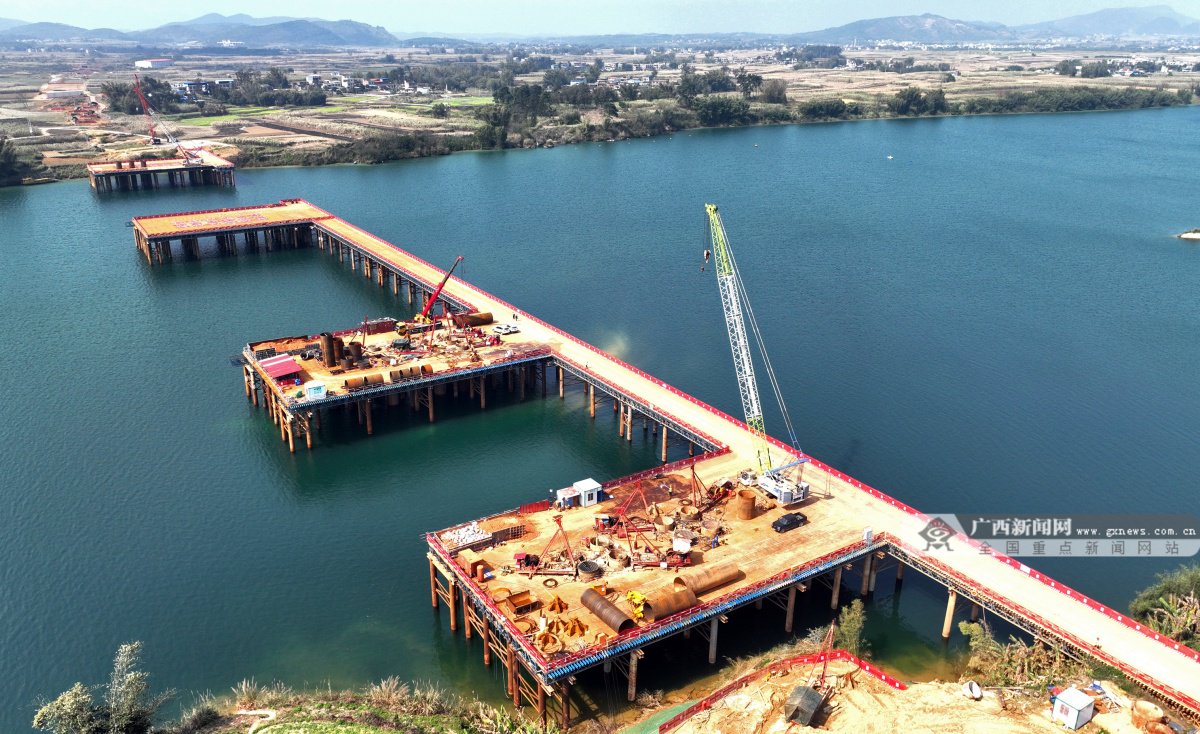 二塘大橋最新動態(tài)，7月自然美景探索之旅的心靈覺醒