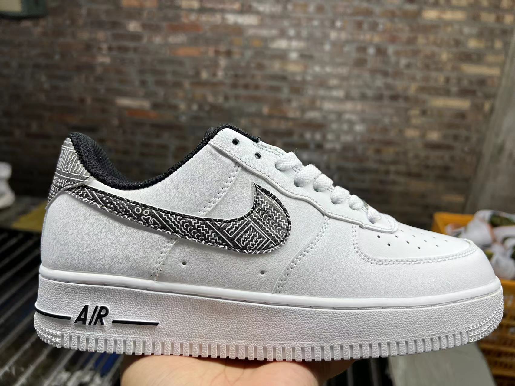 AF最新款時尚巔峰首發(fā)，引領(lǐng)潮流的巔峰之作！