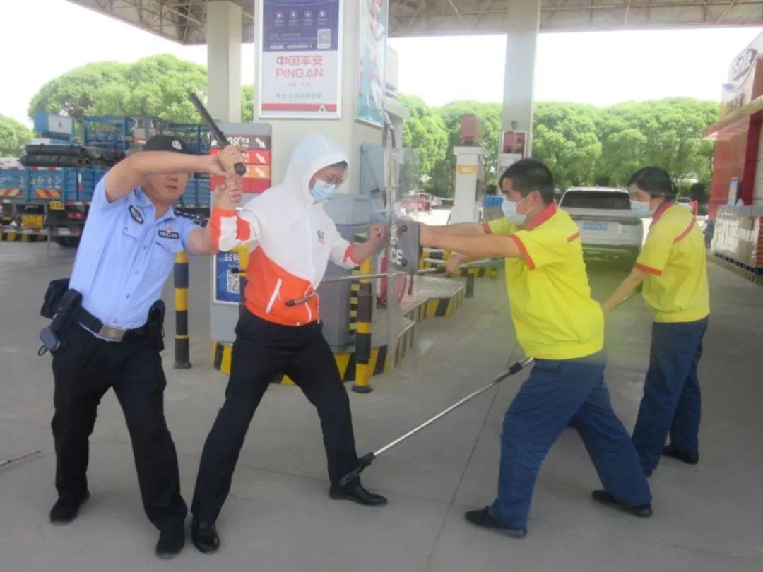 最新警用刀具，科技之光，守護(hù)安全的力量，展現(xiàn)尖端科技的力量