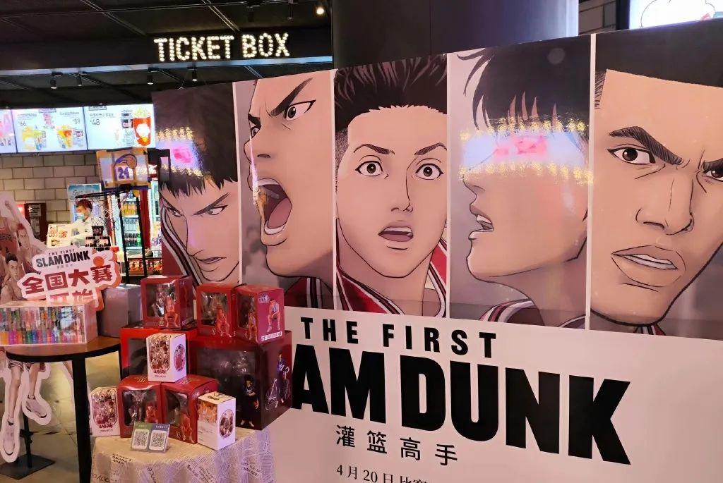 電影80后引領(lǐng)科技潮流，新一代高科技產(chǎn)品體驗(yàn)之旅