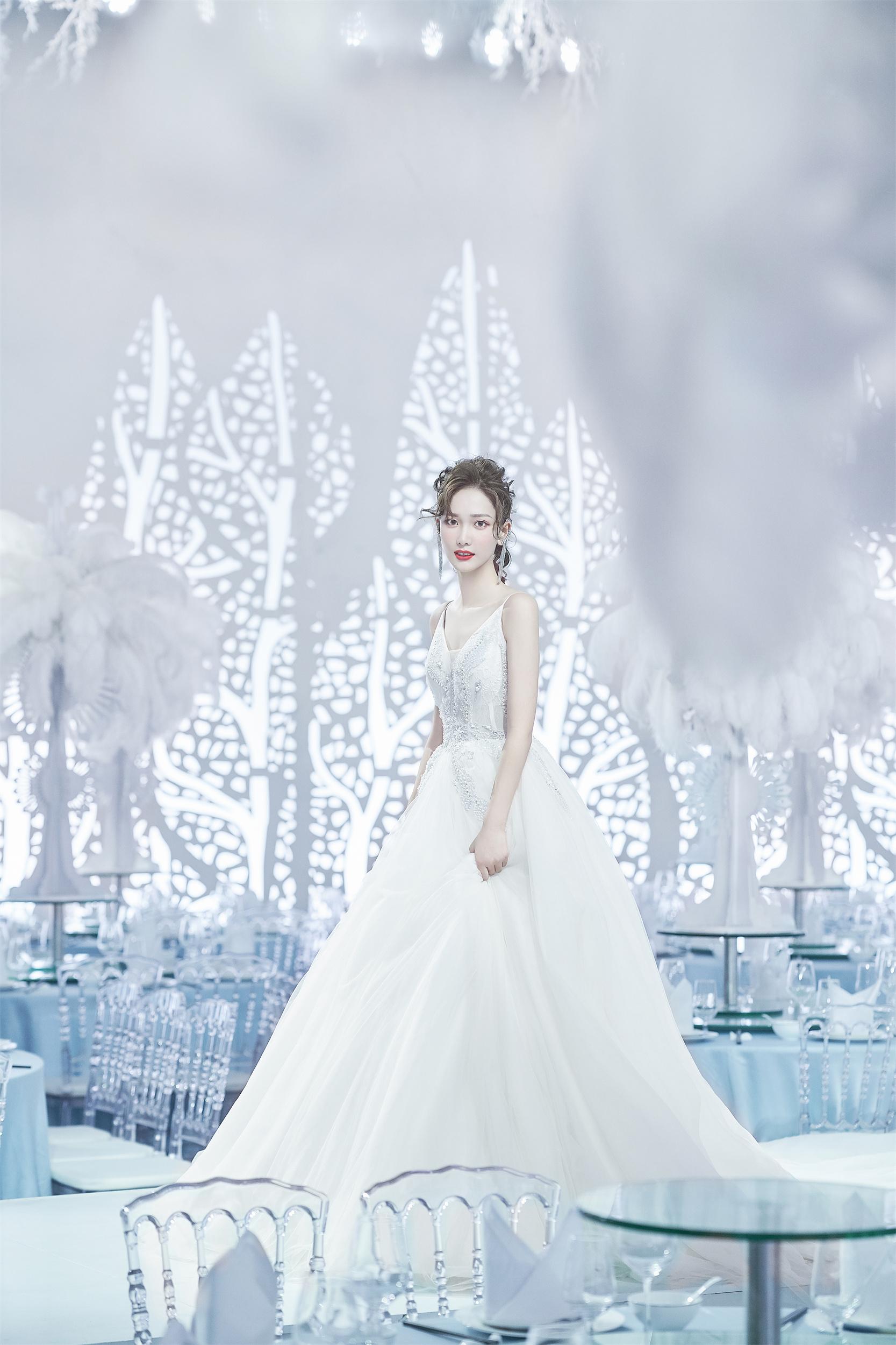 婚慶主持人最新祝福語(yǔ)與探索自然美景之旅，尋找內(nèi)心的平和寧?kù)o