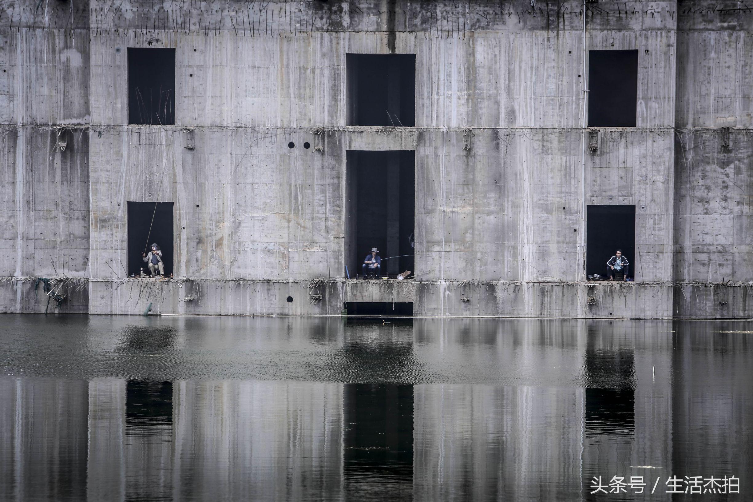 下馬村爛尾樓重生記，獨特小店新進展揭秘